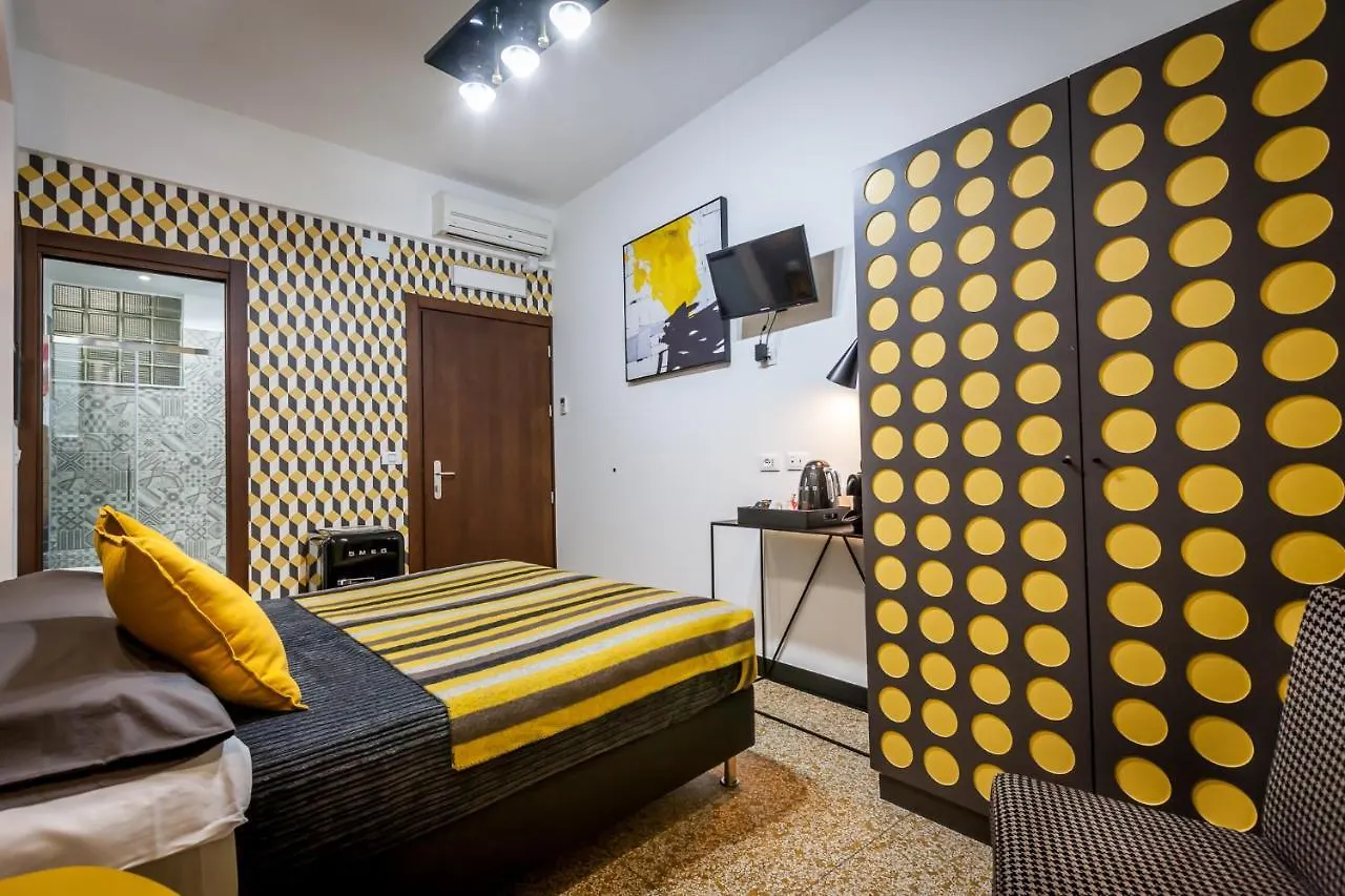 Hotel Bologna Genoa