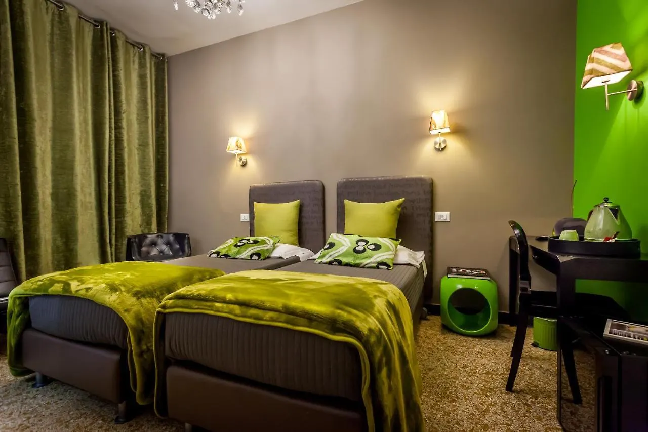 Hotel Bologna Genoa