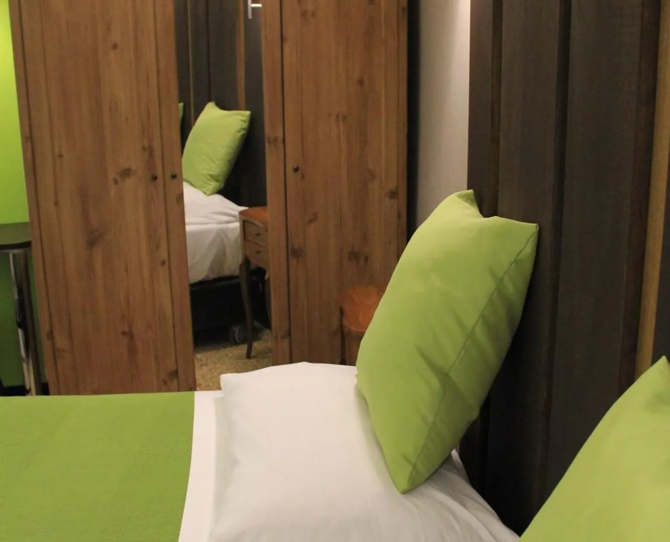 Hotel Bologna Genoa