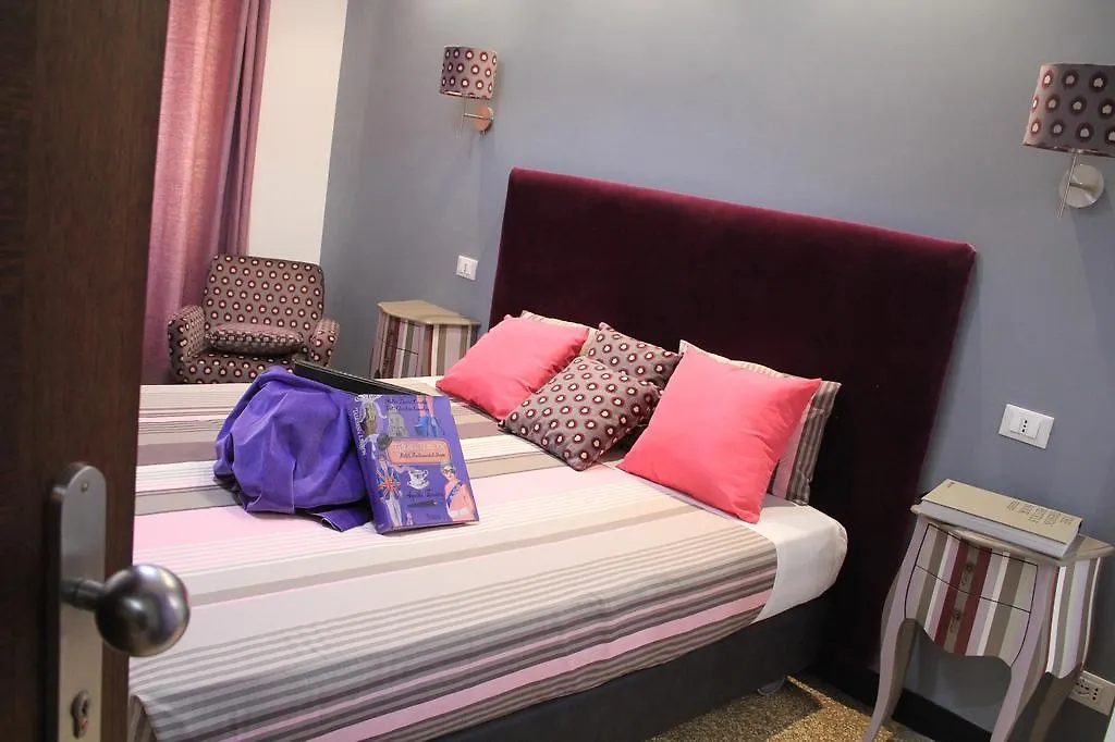 Hotel Bologna Genoa