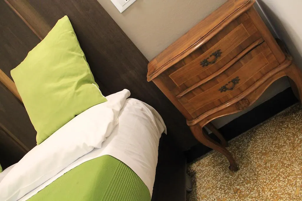Hotel Bologna Genoa 2*,  Italy